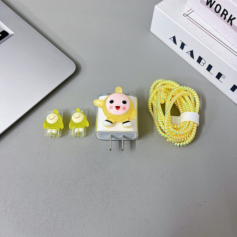 3D Cute Smiley Pop Cartoon Doll Charger Case