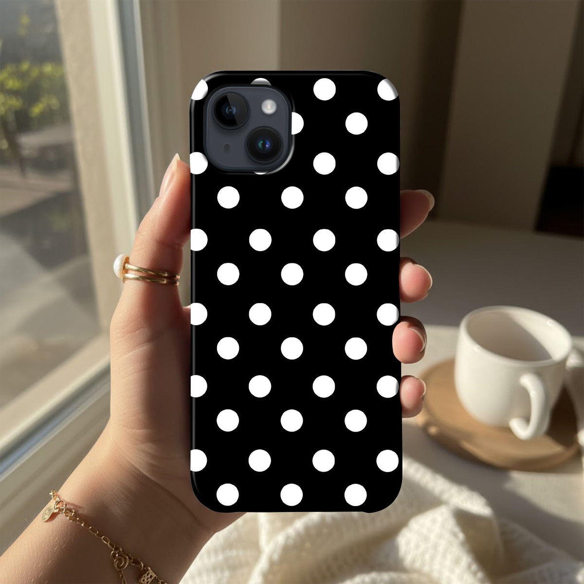 Black White Dots - cheekycase