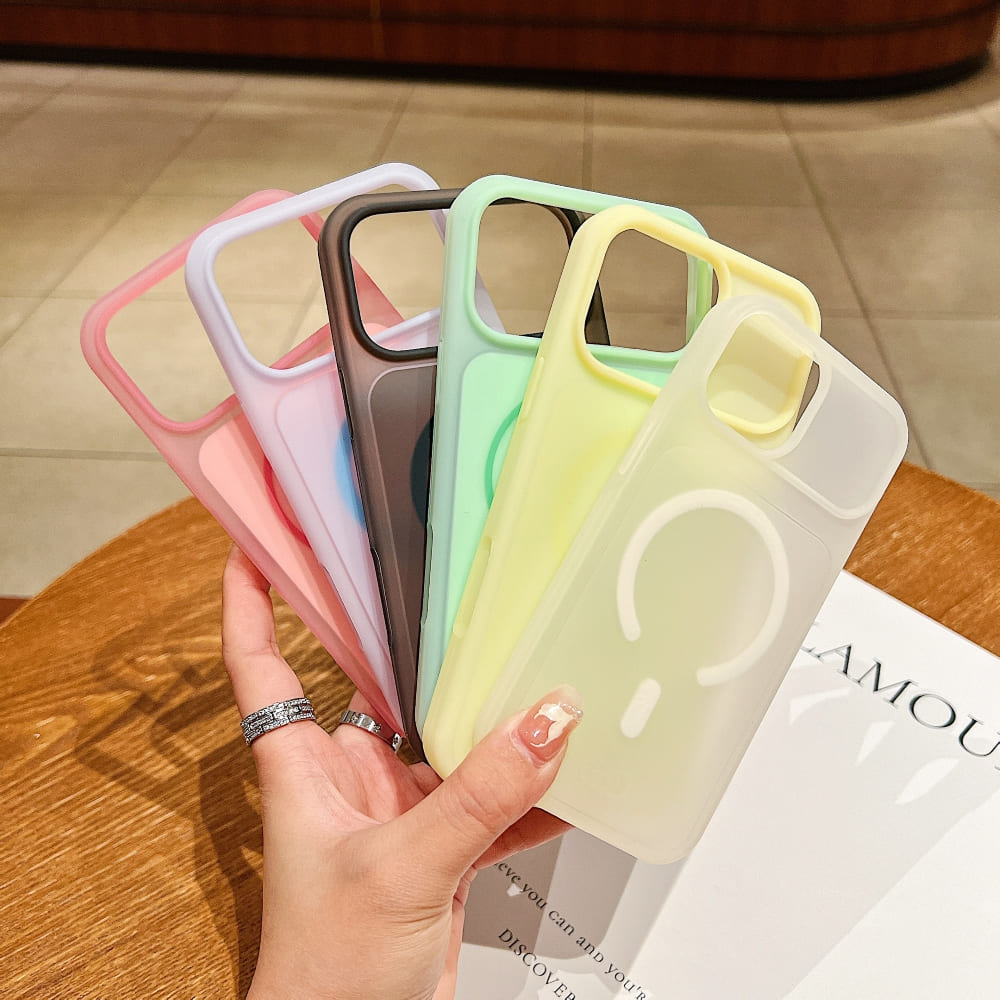 DITAKA Mag Glow Protective Phone Case