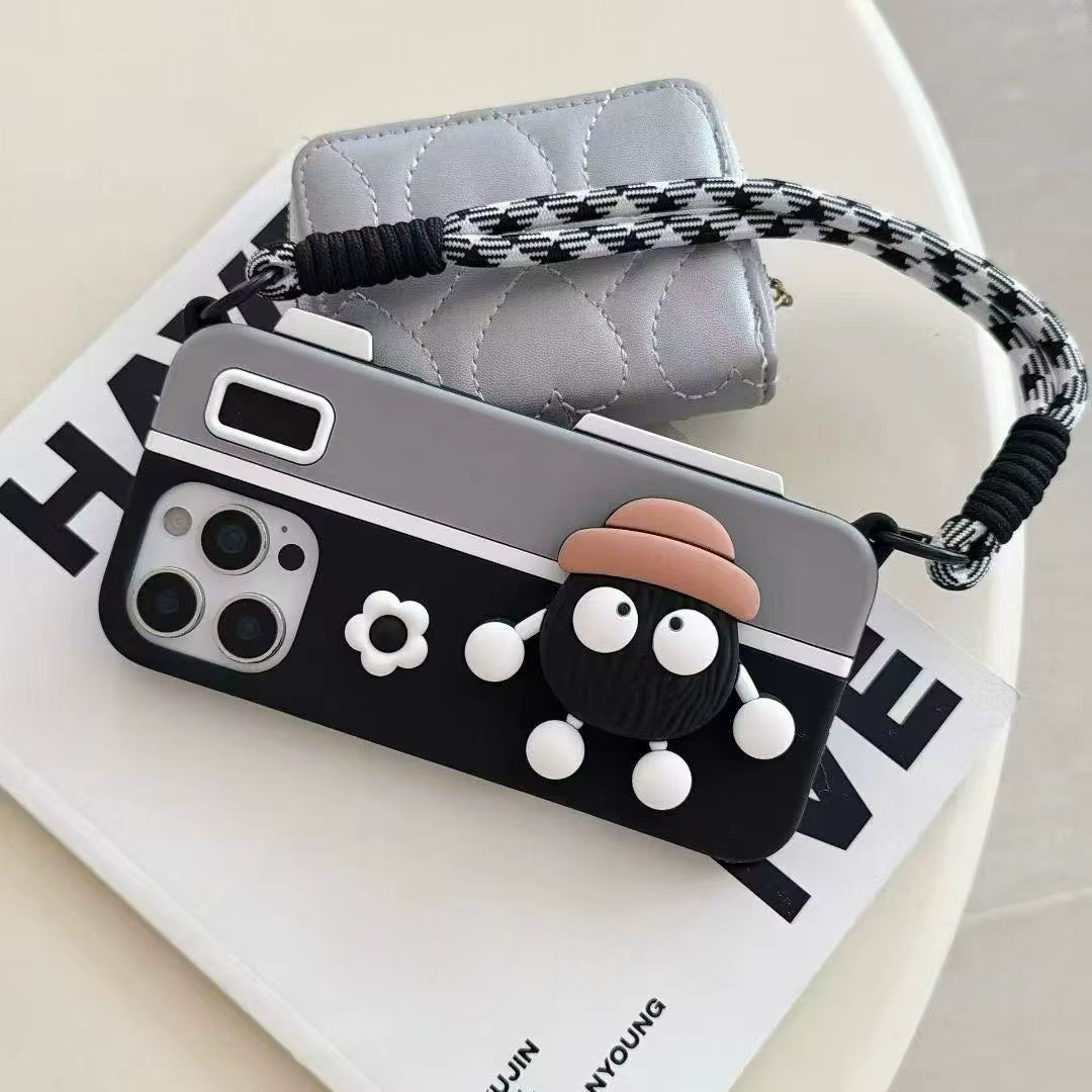 Glam Pearl Chain Phone Case