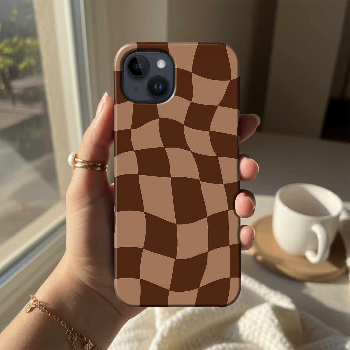 Wavy Brown Checks - cheekycase